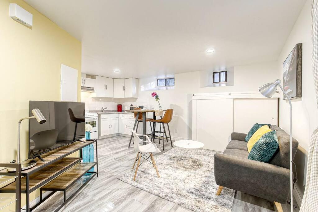 Cheerful In Plateau Mtl Appartement Montréal